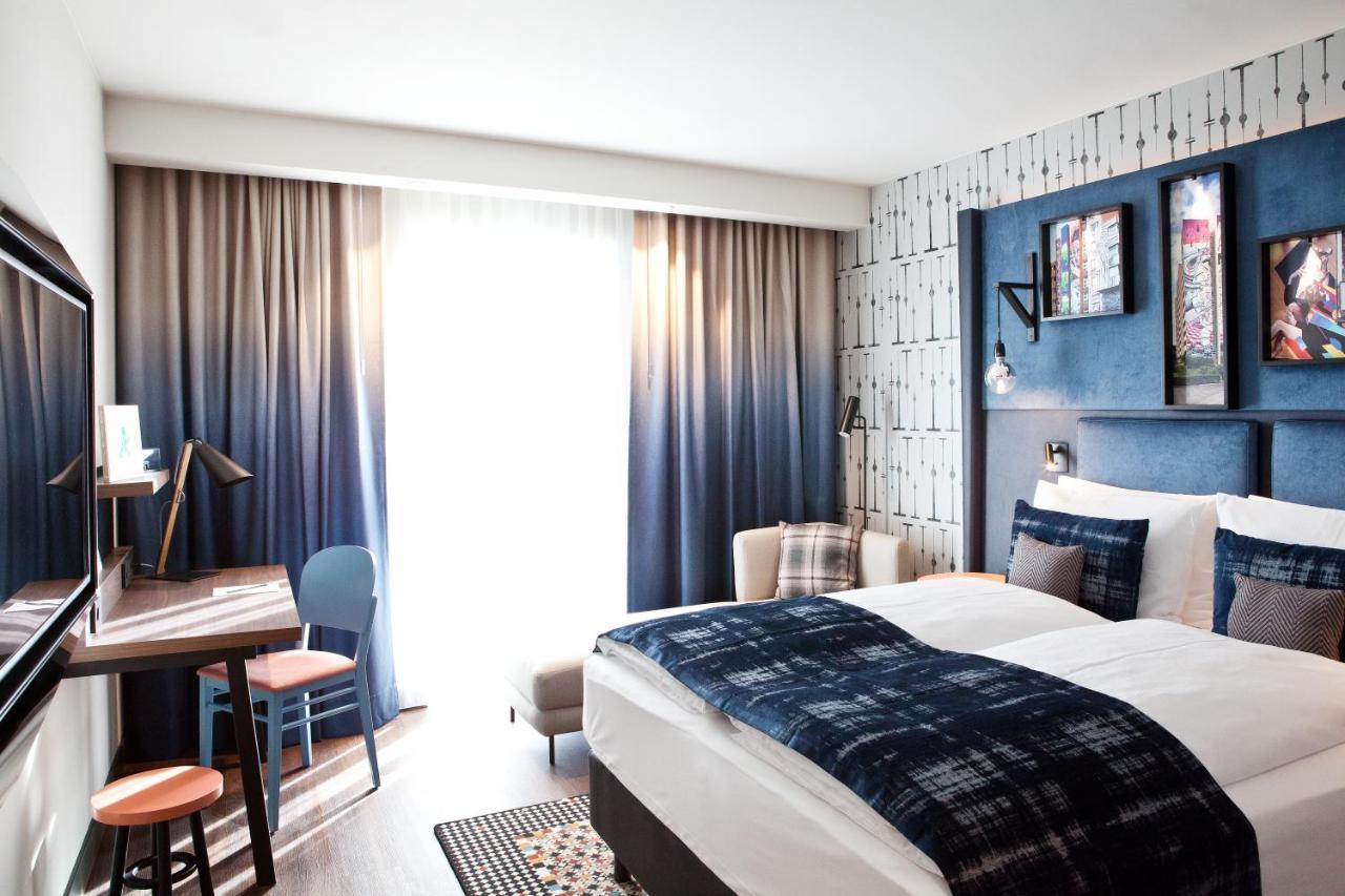 Hotel Indigo Berlin - East Side Gallery Ngoại thất bức ảnh