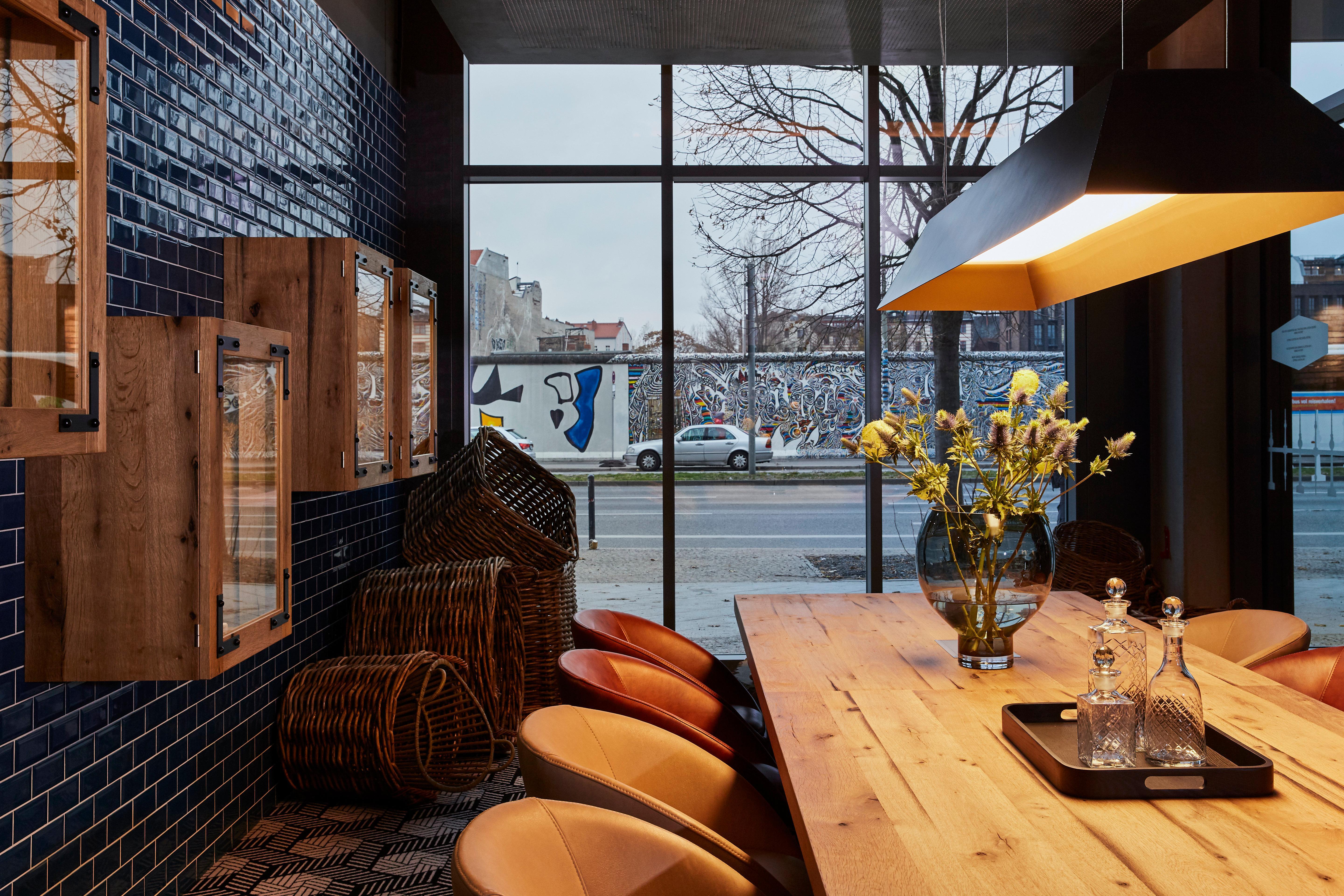 Hotel Indigo Berlin - East Side Gallery Ngoại thất bức ảnh